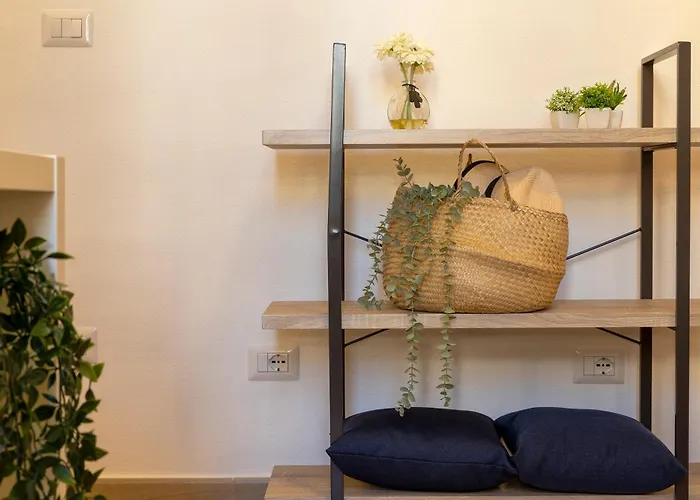 Διαμέρισμα Nura's - La Marina &