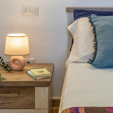 Nura's - La Marina & *